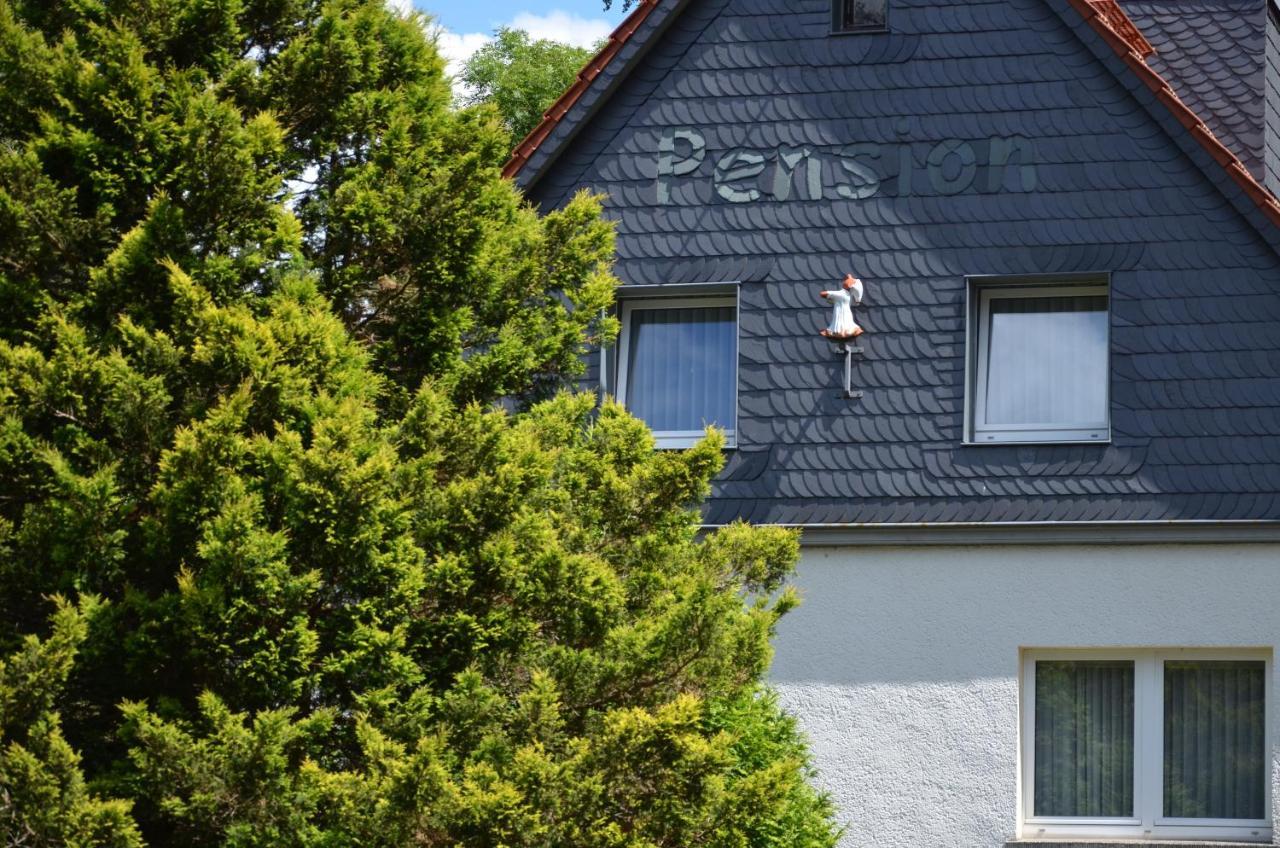 Pension Landhaus Machold Friedrichroda Exterior photo