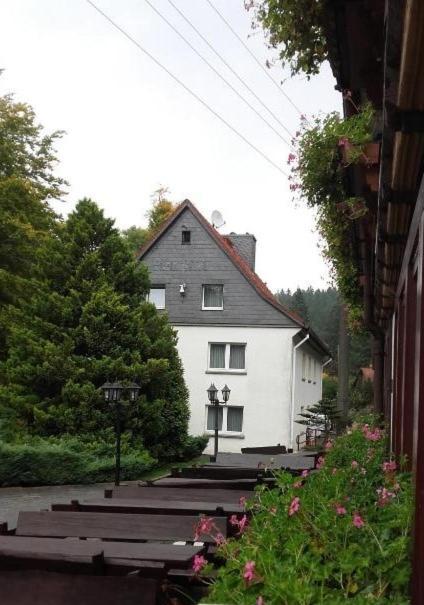 Pension Landhaus Machold Friedrichroda Exterior photo